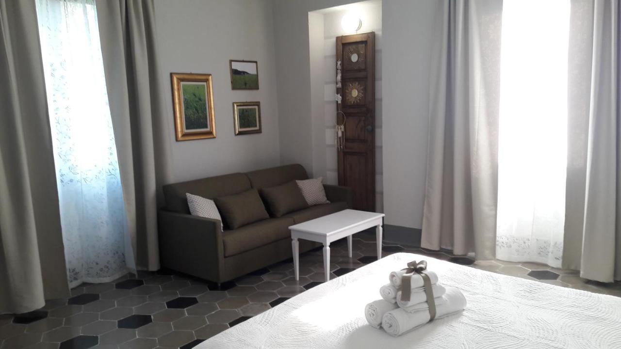 Langhe Di Liguria B&B 피아나 크릭시아 외부 사진